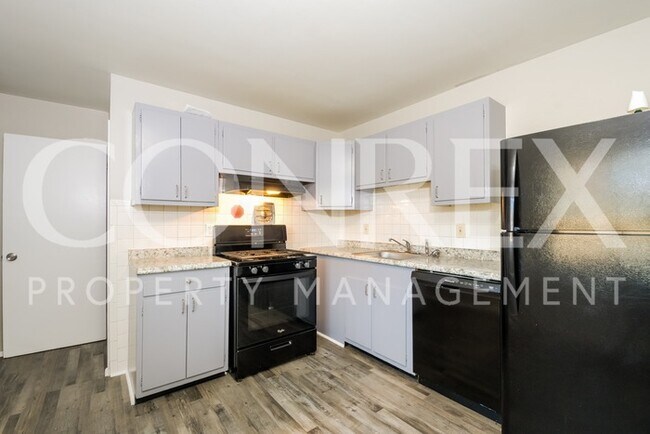 Foto del edificio - Beautiful 3 bedroom 1.5 bath - Hazelwood
