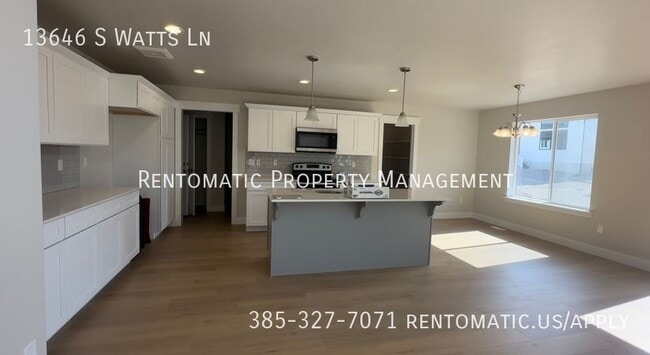 Foto del edificio - 13646 S Watts Ln