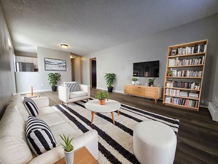 Foto principal - Spacious 2-Bedroom Apartment with Private ...