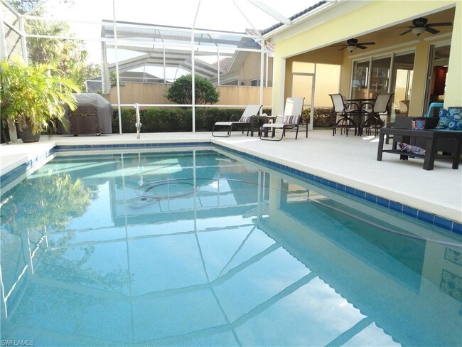 Foto del edificio - 28301 Nautica Ln
