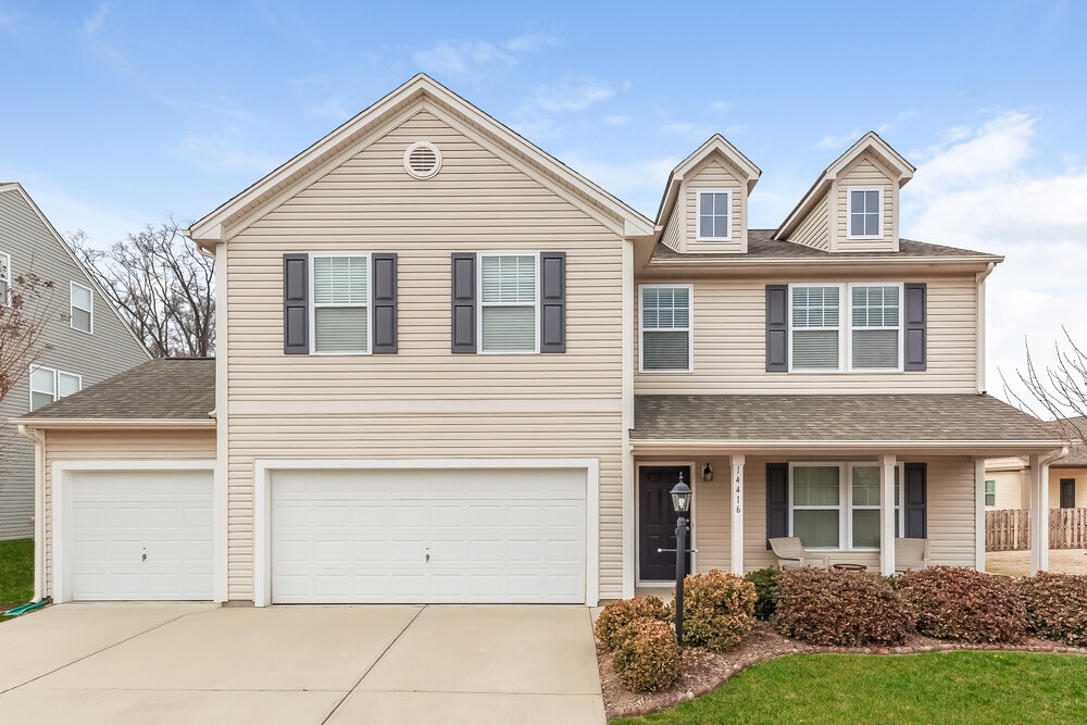 Foto principal - 14416 Lake Crossing Dr
