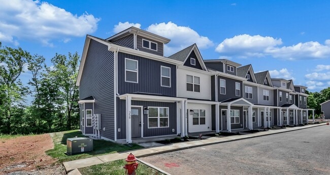 Building Photo - 358 Front Rdg Cir