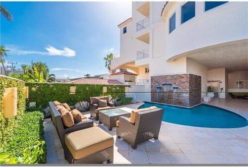 Foto del edificio - 615 Bayshore Dr