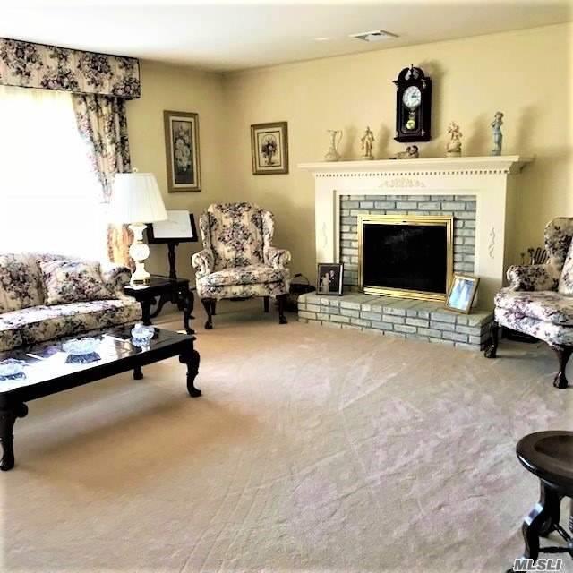 Building Photo - 131 Avery Ave