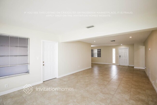 Foto del edificio - 8800 NW 11th St