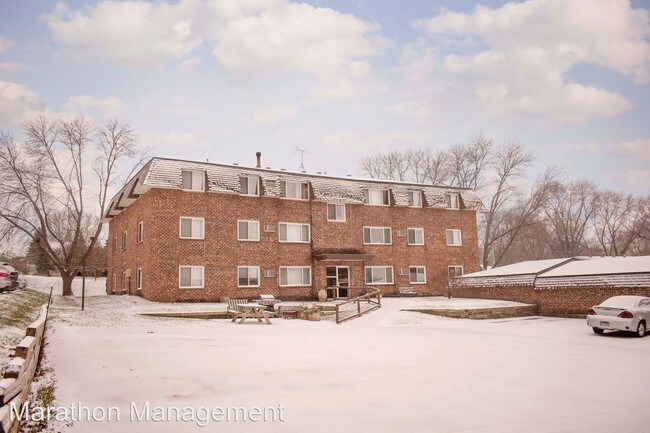 Building Photo - 140 W 3rd St