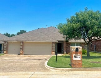Building Photo - 14445 Timberdale Dr