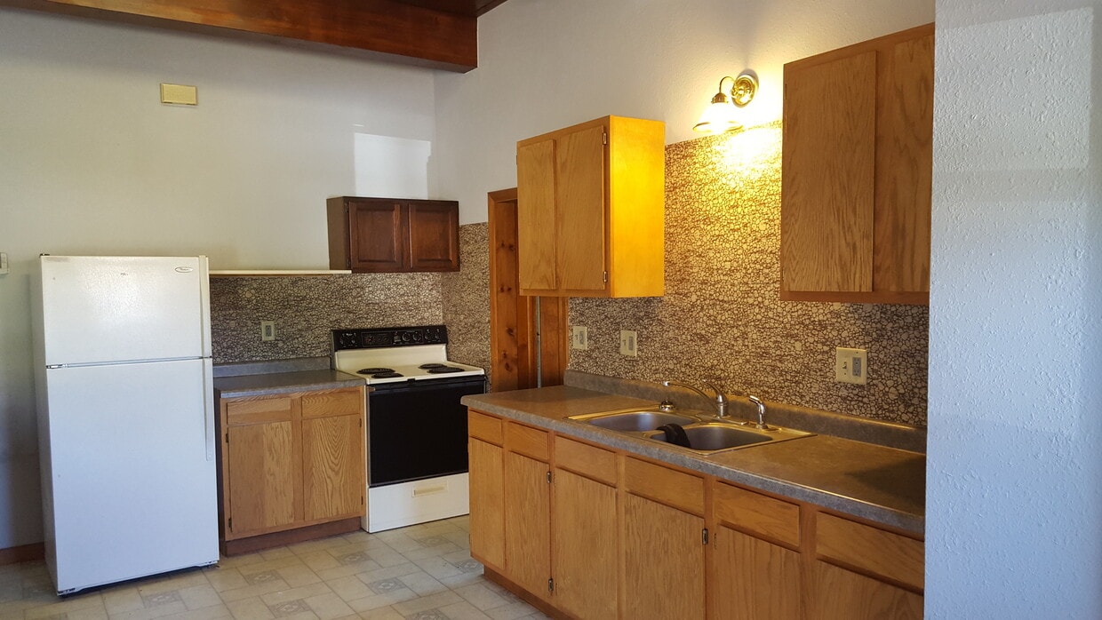 Primary Photo - 1012-1014 S Washington