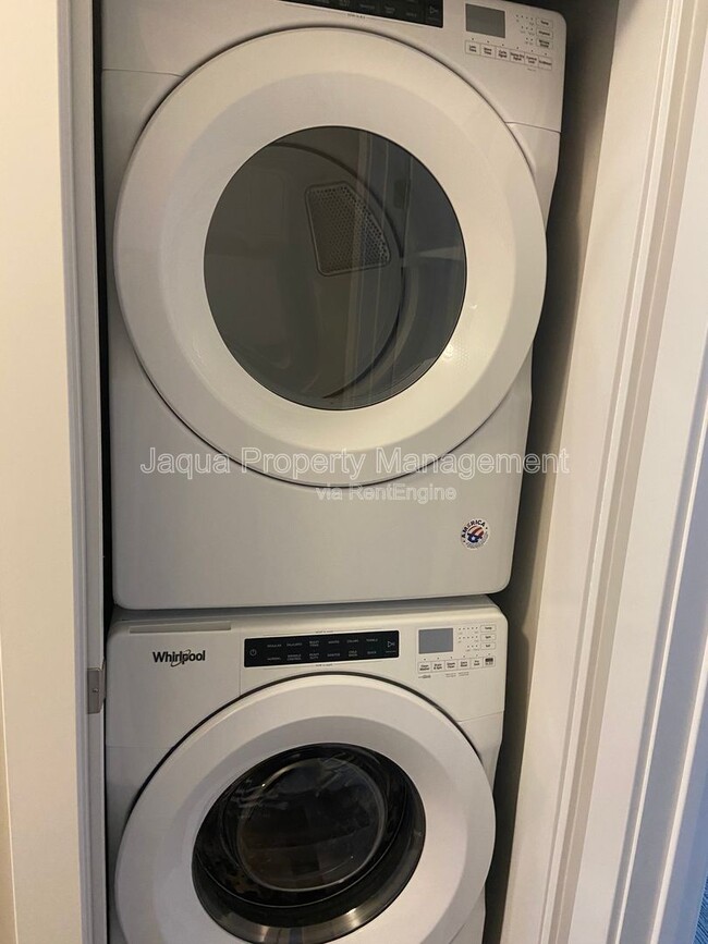 Interior Photo - Murray’s Flats