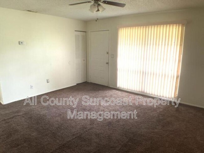 Foto del edificio - 221 4th Ave SW