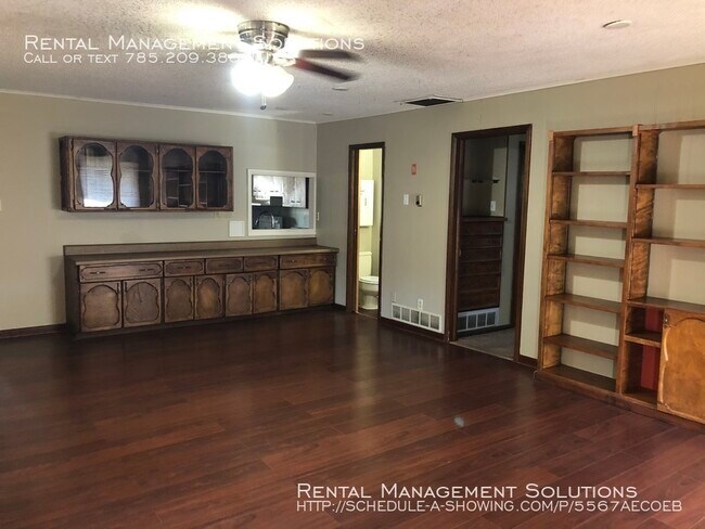 Foto del edificio - 1411 SW 30th- 5+ BED/2.5 BATH