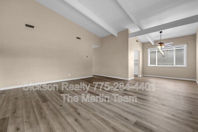 Foto del edificio - 12100 Himalaya St