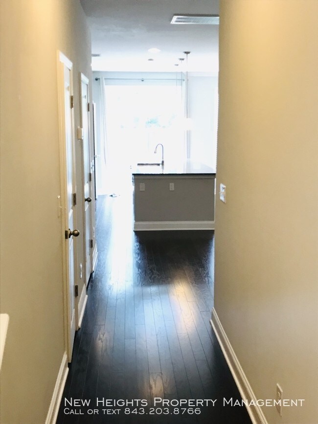 Foto del edificio - 1664 Bridwell Ln