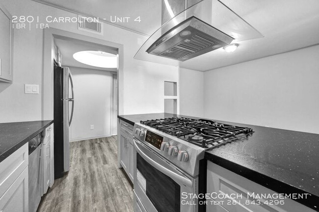 Building Photo - 2801 Carrolton-Unit 4