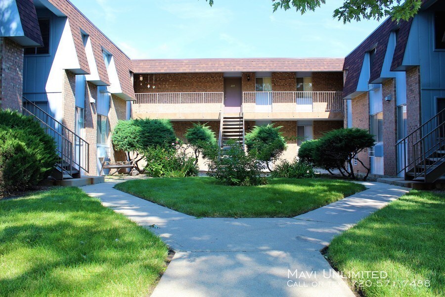 Primary Photo - 5532 Newland Way