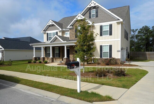 Foto del edificio - 3031 Haynes Station Dr