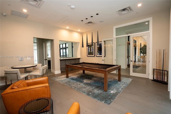 Foto del edificio - 4700 NW 84th Ave