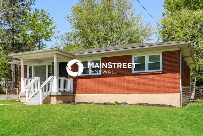 Foto del edificio - 3 Bedroom Pet-Friendly Home in Louisville, KY with Main Street Renewal