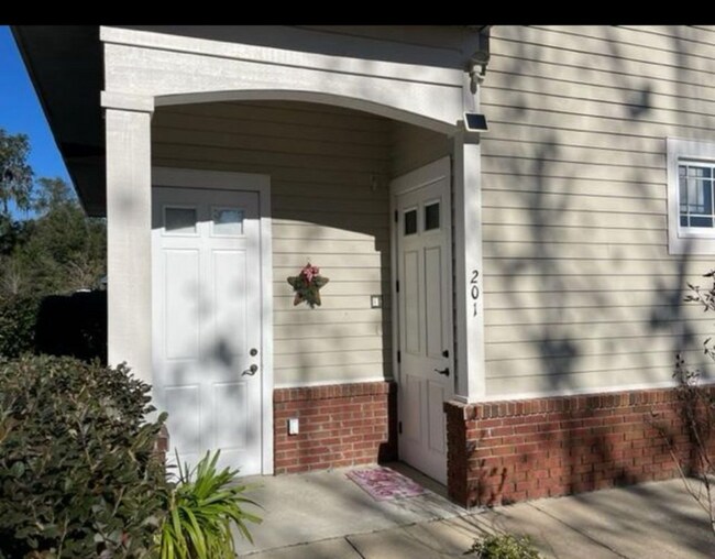 Foto del edificio - 8763 SW 27th Ln