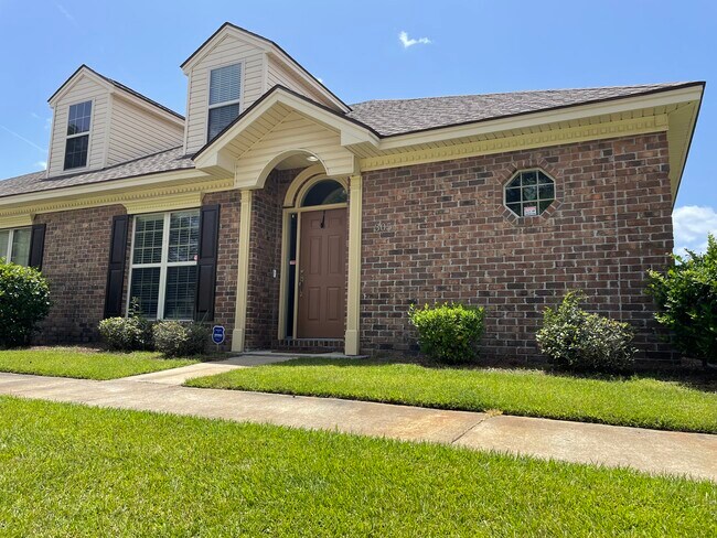 Entrada principal - 305 Morgan Pines Dr