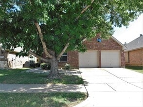 Building Photo - 5813 Brookside Dr