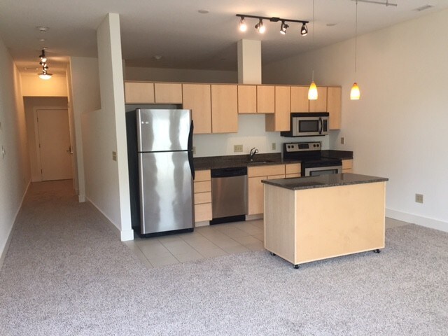 Foto del edificio - 4450 Buckeye Ln