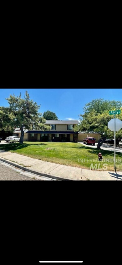 Primary Photo - 7081 W Amity Rd