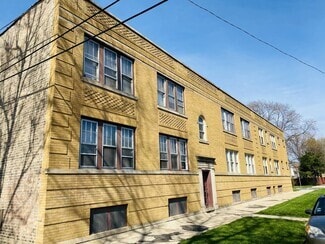 Building Photo - 2502 N Monitor Ave