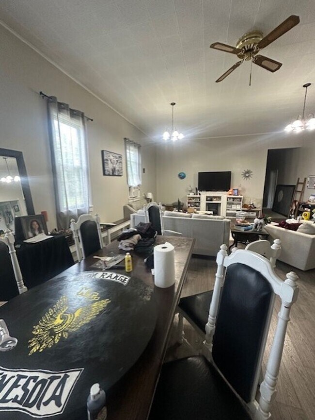 Foto del edificio - 1009 S 7th St