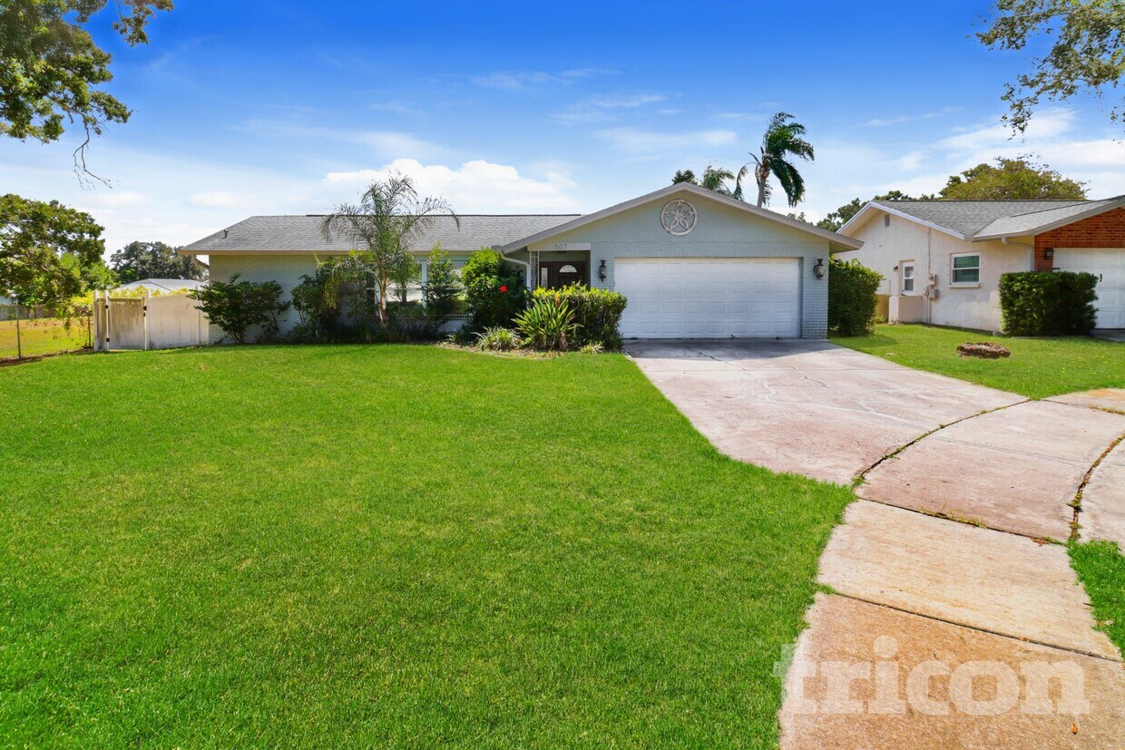 Foto principal - 507 Edmonton Ct