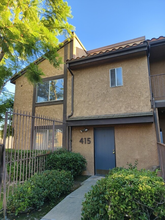 Building Photo - 415 S Orange Ave