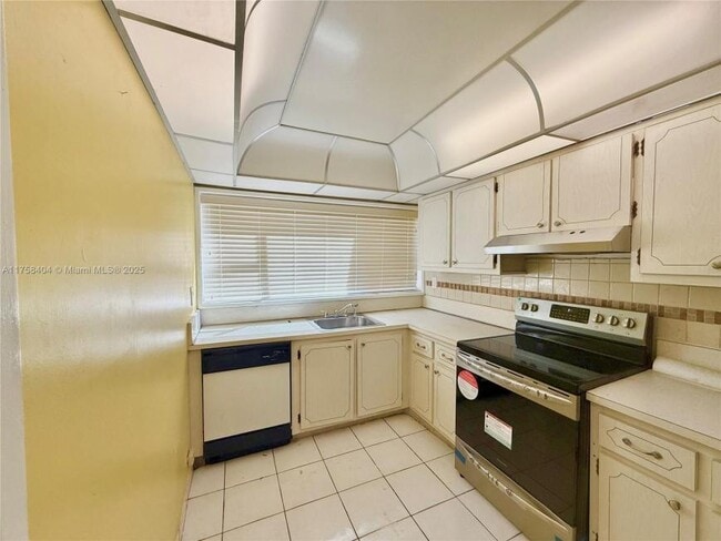 2 bedroom in North Miami Beach FL 33179 - 2 bedroom in North Miami Beach FL 33179 Apartment