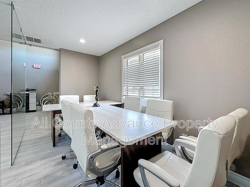 Foto principal - 1471 S Missouri Ave