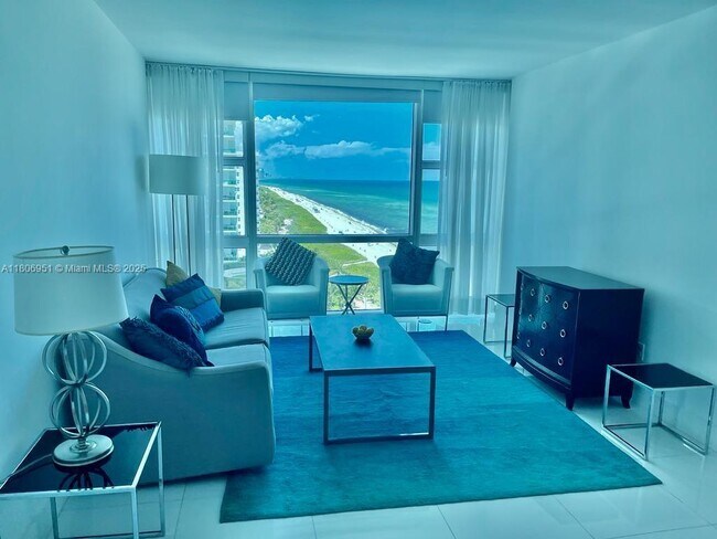Foto del edificio - 6801 Collins Ave