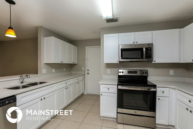 Foto del edificio - 10729 Satinwood Cir