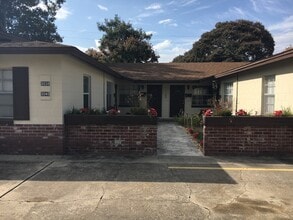 Building Photo - 3030 Martin St