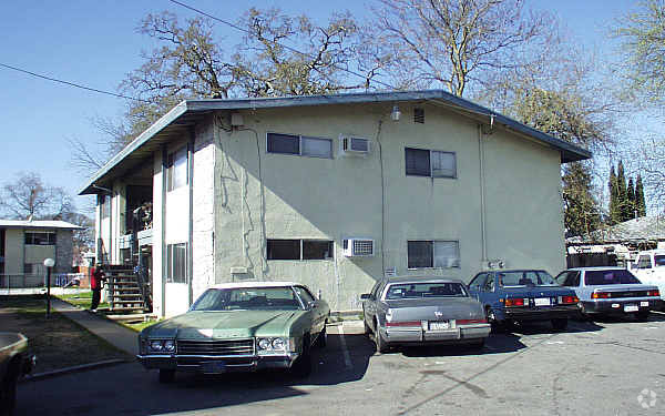 Building Photo - 3535 Del Paso Blvd