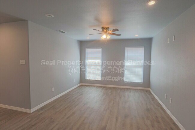 Foto del edificio - 1306 N Clinton Ave