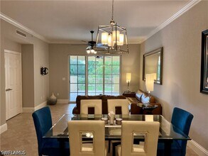 Building Photo - 5068 Annunciation Cir