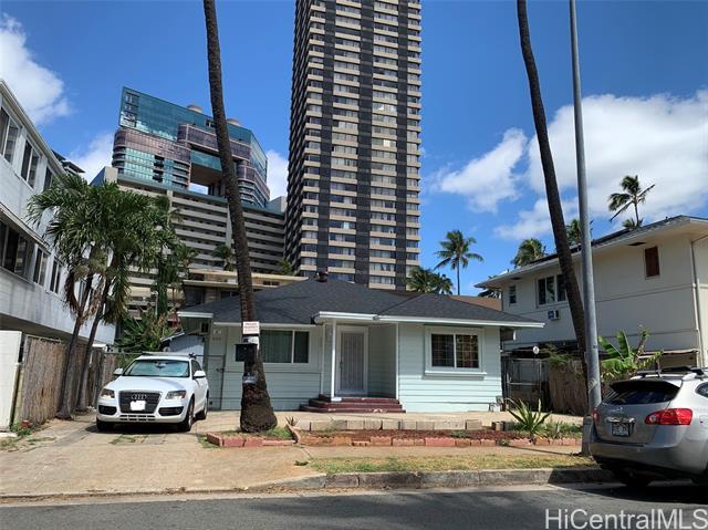 Primary Photo - 440 Pa?u St