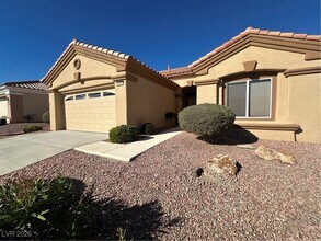 Building Photo - 2209 Beacon Ridge Dr