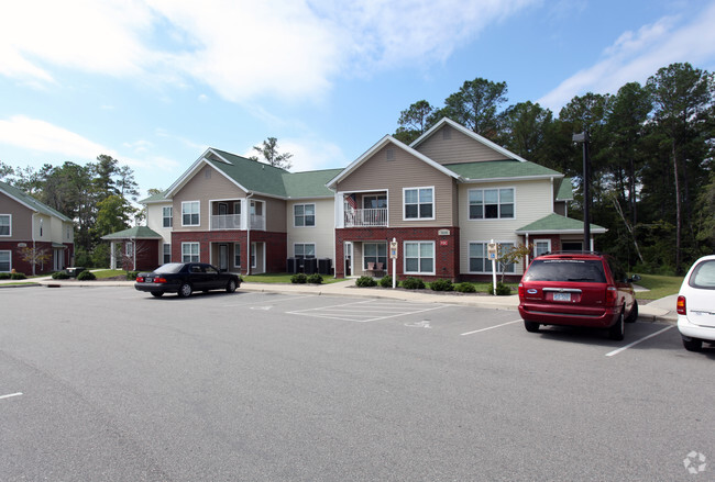 Building Photo - Egret Pointe