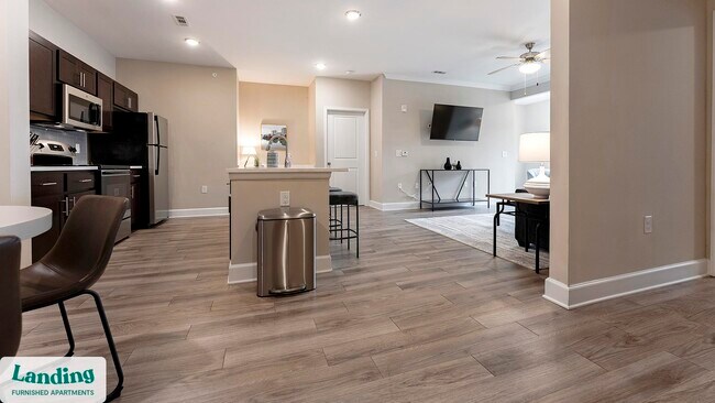 Building Photo - 195 N Creek Dr