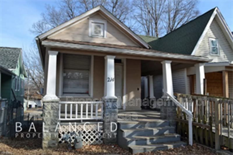 Primary Photo - 214 SW Western Ave