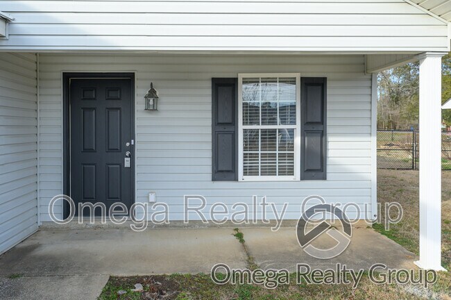 Building Photo - 18488 Thoroughbred Dr