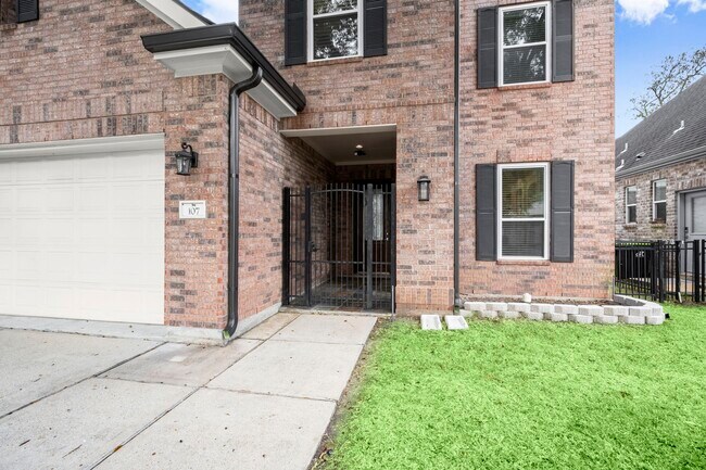 Foto del edificio - 107 Island Blvd