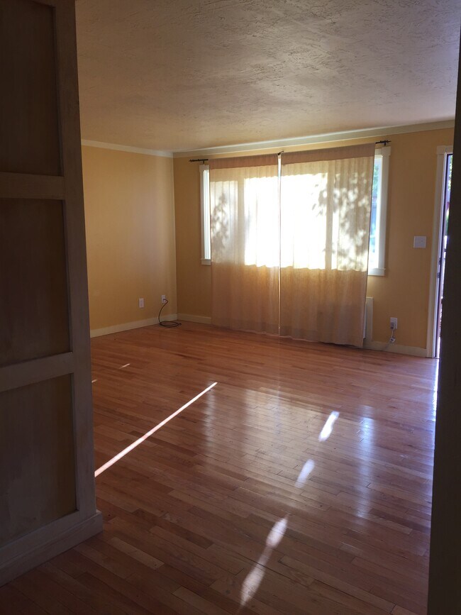 Foto del edificio - 1250 NW 23rd St