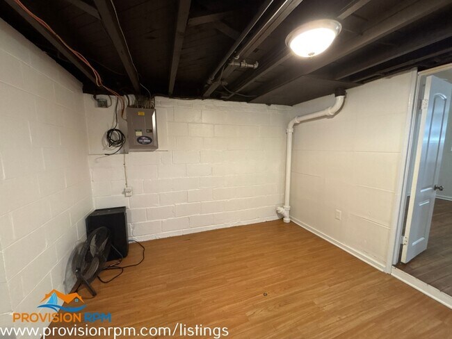 Foto del edificio - 2928 Cornwall Rd