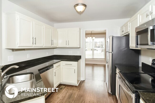 Foto del edificio - 713 Brent Glen Pl
