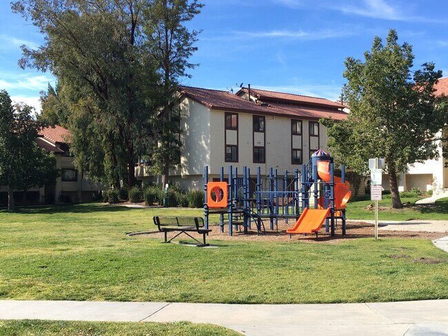 Foto del edificio - 28007 Tiffany Ln